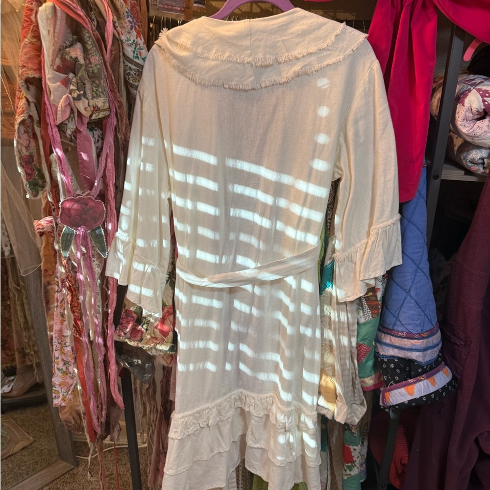 Chic Cream Women's Ruffle Jacket - image 2